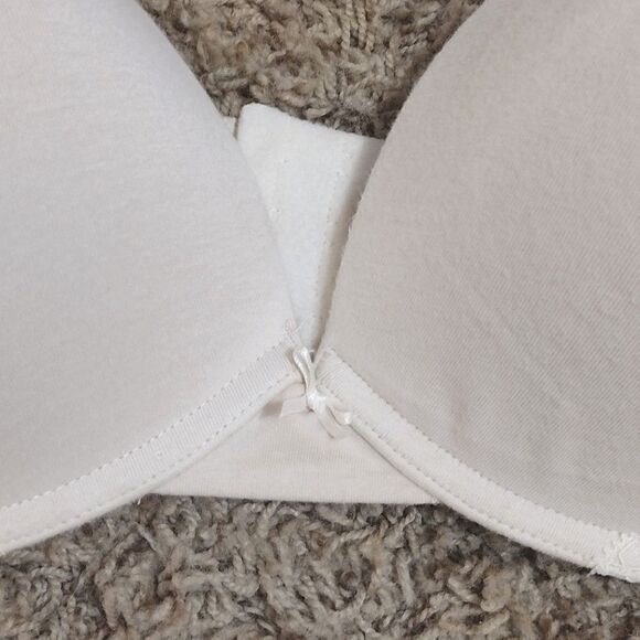 Cacique Women’s Beige Cream Size 44D Adjustable Strap Lace Design Bra - Picture 6 of 11